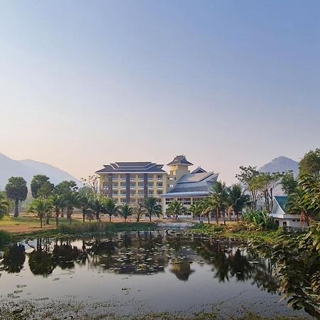Phu Pha Phung Resort Suan Phueng Extérieur photo