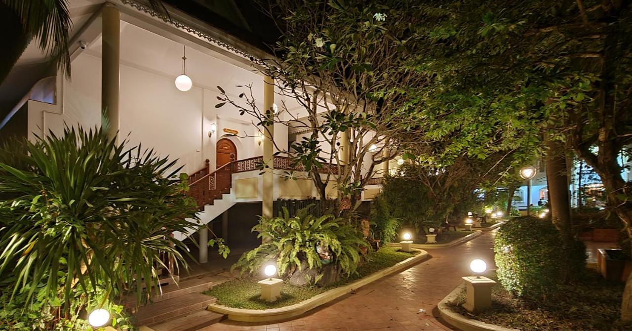 Phu Pha Phung Resort Suan Phueng Extérieur photo
