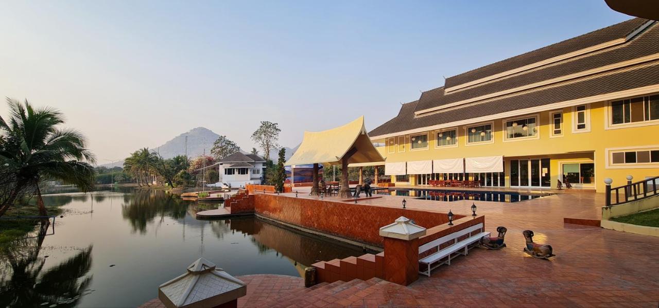 Phu Pha Phung Resort Suan Phueng Extérieur photo