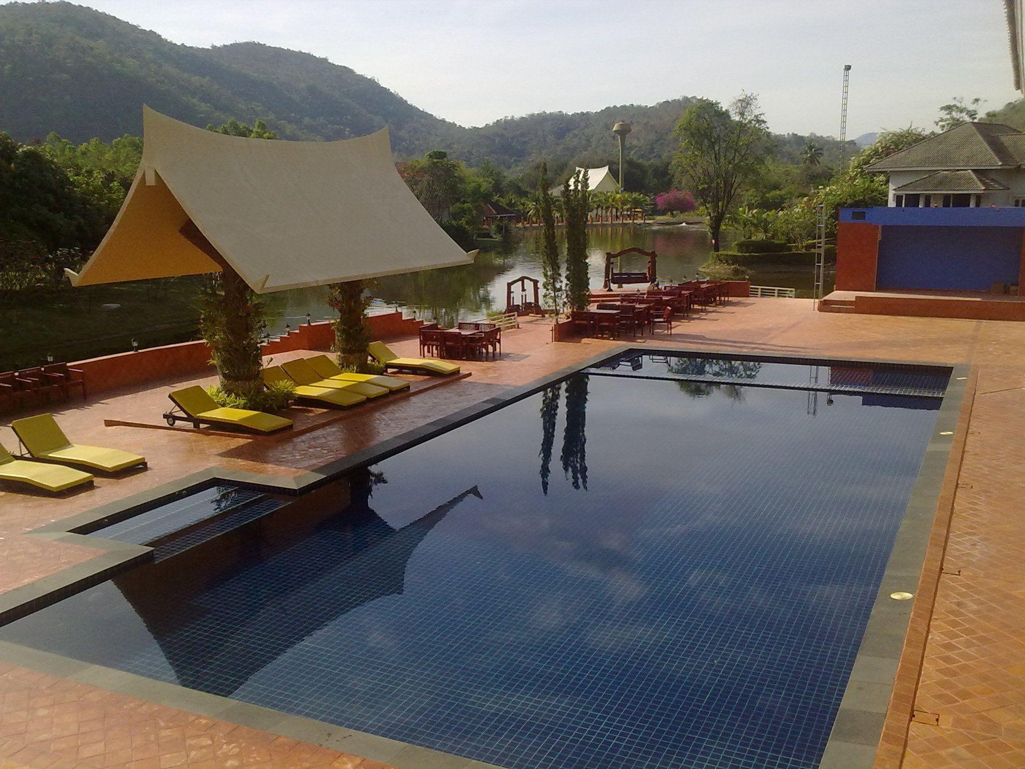 Phu Pha Phung Resort Suan Phueng Extérieur photo