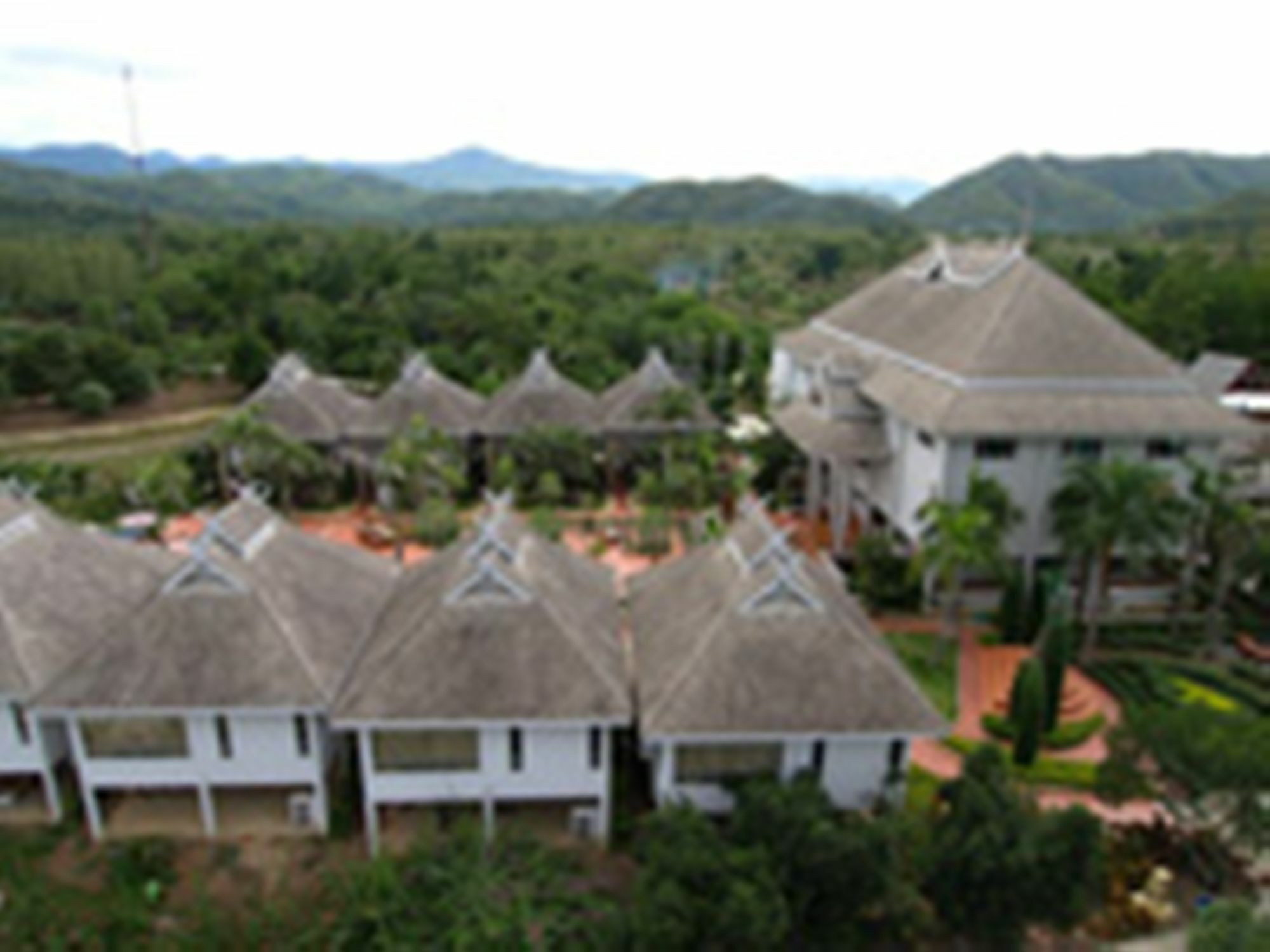 Phu Pha Phung Resort Suan Phueng Extérieur photo